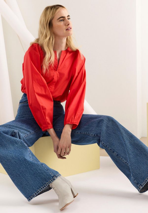 Blus med puffärm