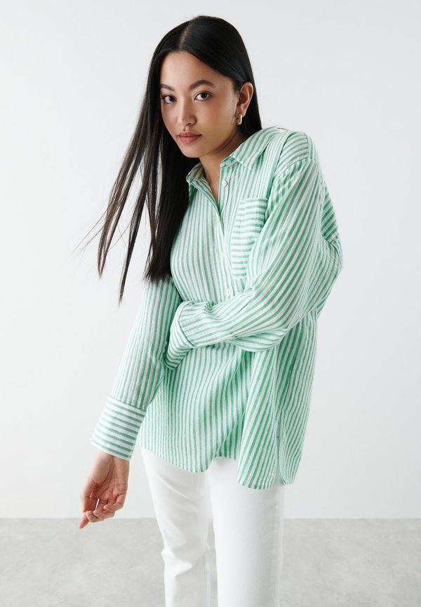Darla shirt