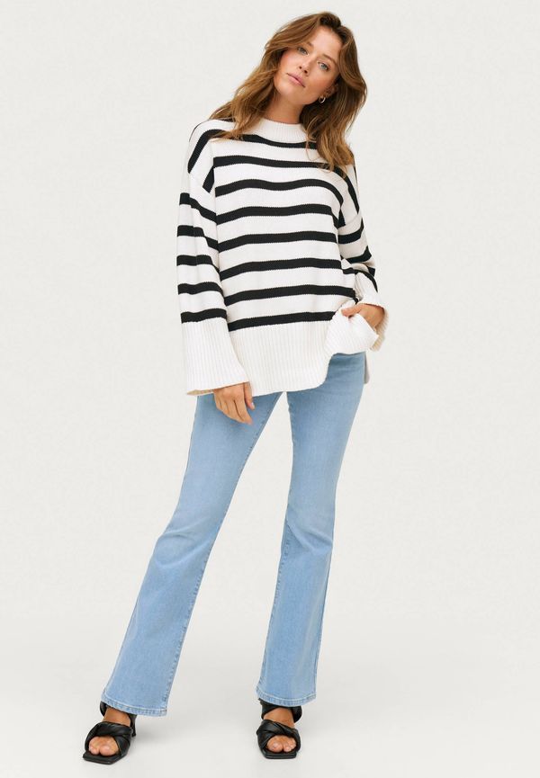 Gina Tricot - Jeans Low Waist Bootcut Jeans - Blå