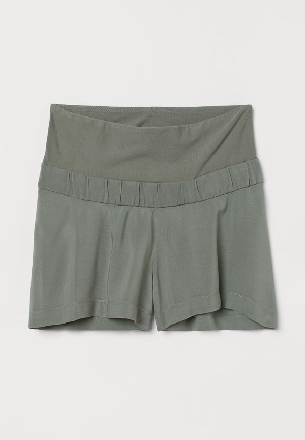 H & M - MAMA Korta shorts - Grön