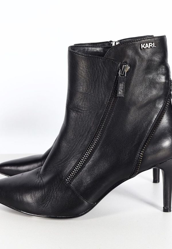 Klackskor från Karl Lagerfeld, strl 37
