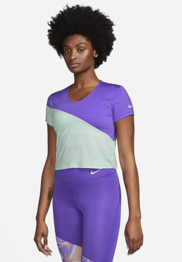 Kortärmad löpartröja Nike Dri-FIT Retro Run för kvinnor - Lila