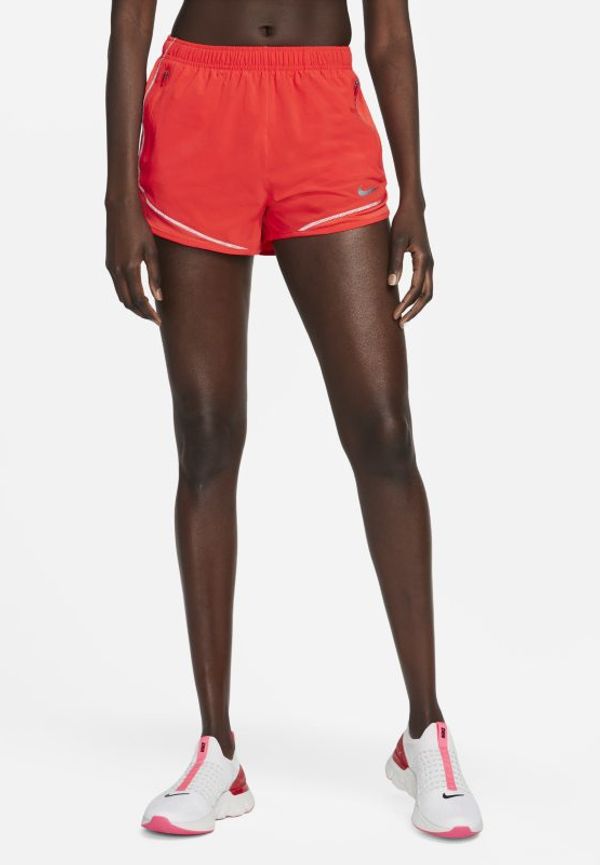 Löparshorts Nike Dri-FIT Run Division Tempo Luxe för kvinnor - Röd
