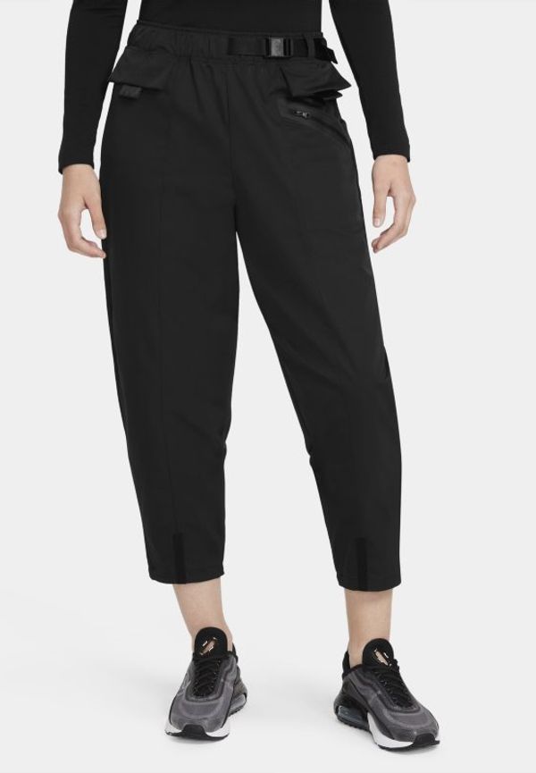 Lösa byxor i vävt material Nike Sportswear Tech Pack för kvinnor - Svart