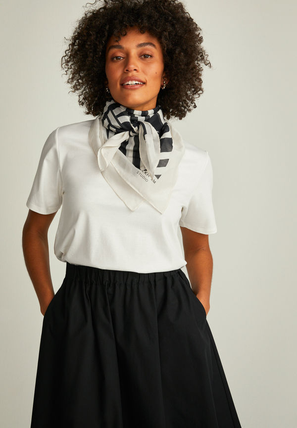 Maia premium tee