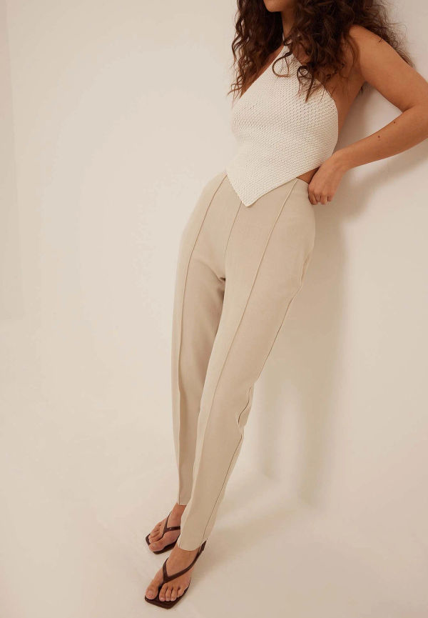 NA-KD Trend Croppad sömlösa byxor med hög midja - Beige