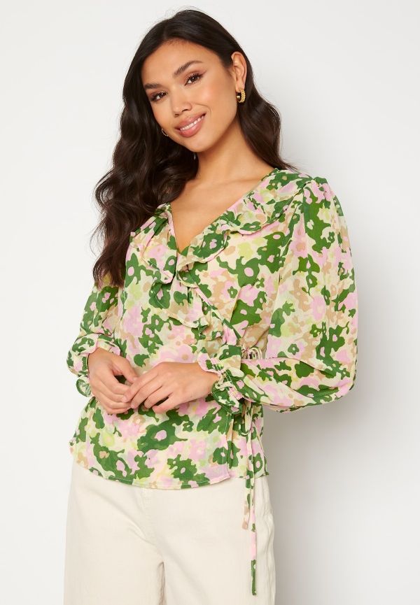 Object Collectors Item Kirsten L/S Wrap Top Artichoke Green AOP: 38