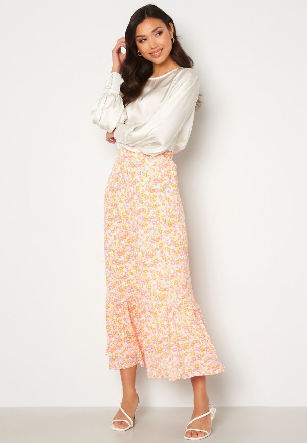 ONLY Pella Layered Skirt Tofu AOP: Funky Bloo S