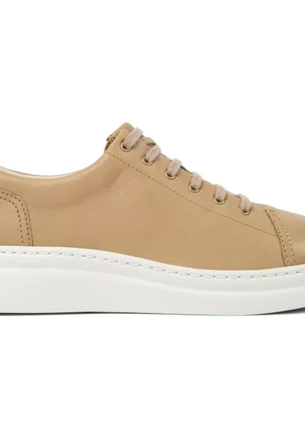 Sneaker Runner Up