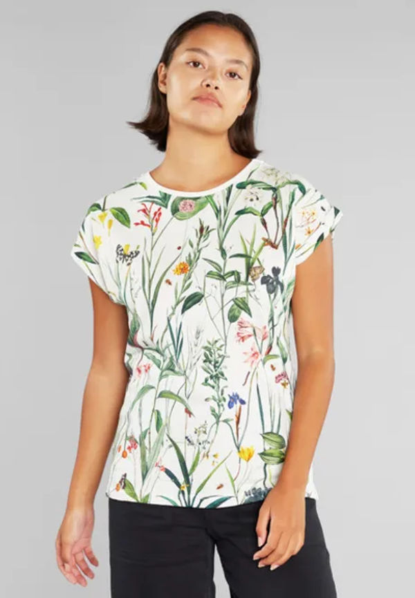 T-shirt Visby Flower Field Off-white