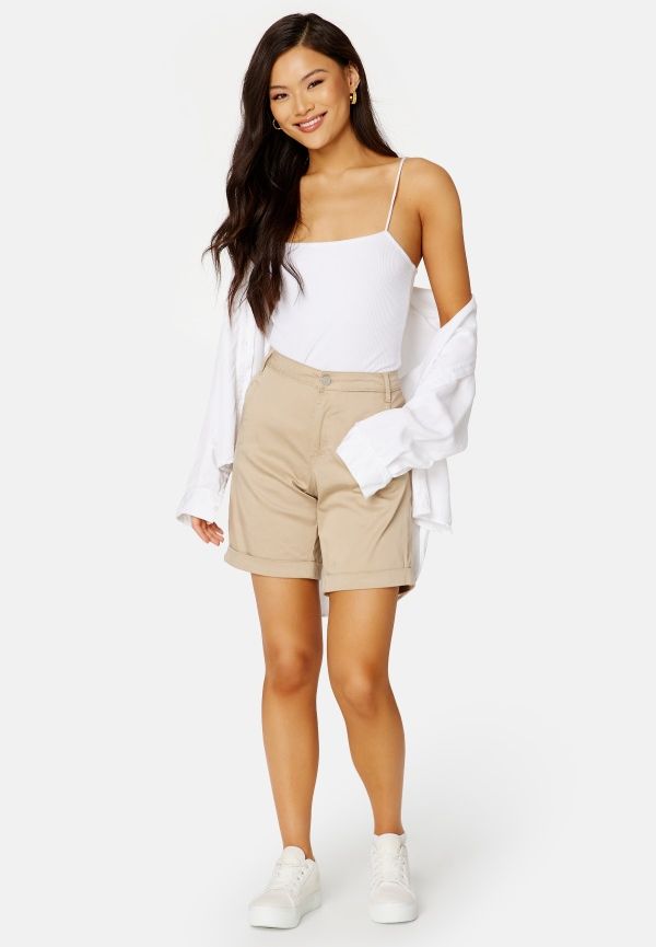 VILA Chino New Shorts Soft Camel 34