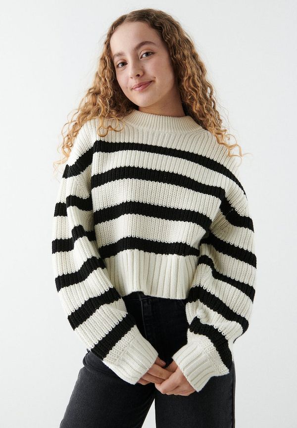 Y knitted boxy sweater