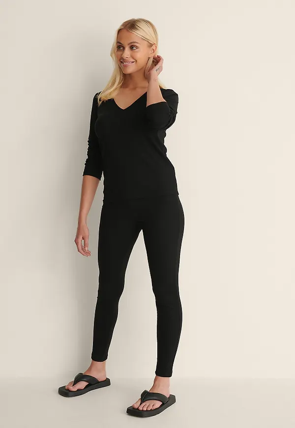 NA-KD Basic Återvunna mjukt ribbstickade tights med hög midja - Black
