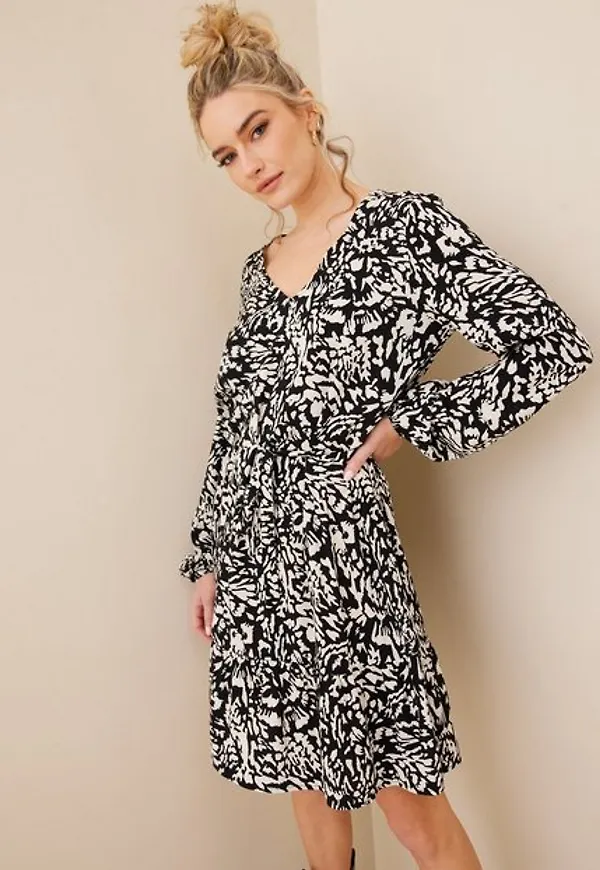Vila Viaya Ls V-Neck Peplum Dress/Su Loose fit dresses