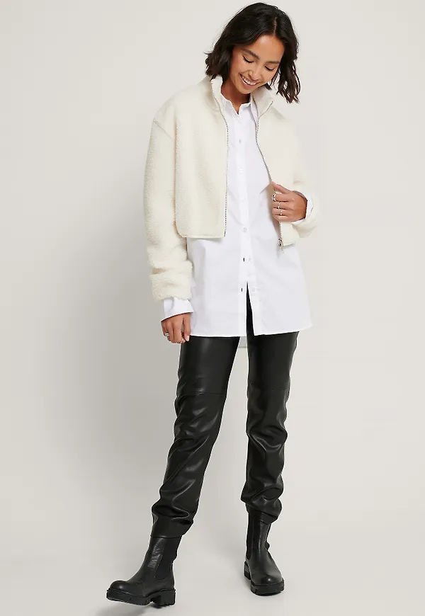 NA-KD Kort Teddyjacka Med Tvåvägsdragkedja - Offwhite
