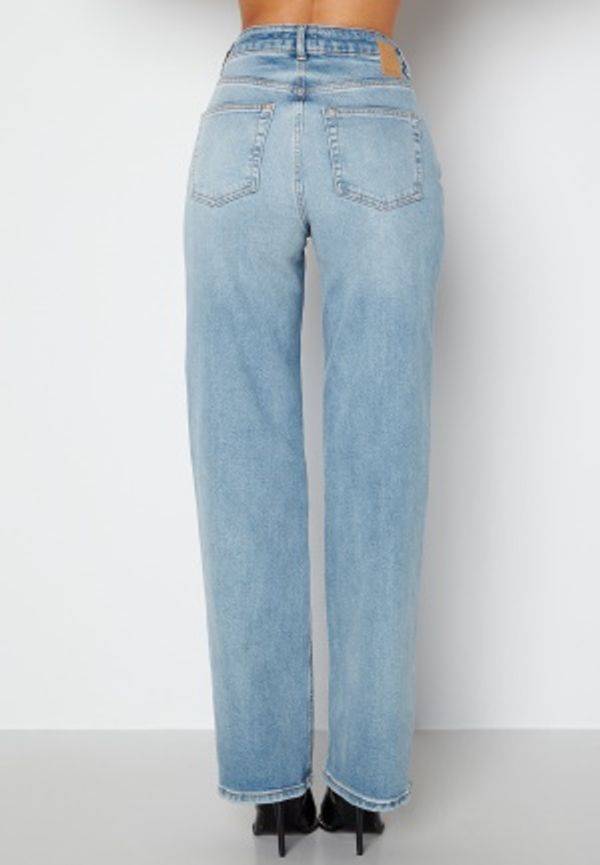 Pieces Holly HW Wide Jeans Medium Blue Denim 27/32
