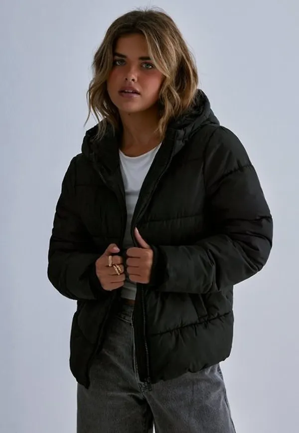 Pieces Pcbee New Short Puffer Jacket Bc Dunjackor