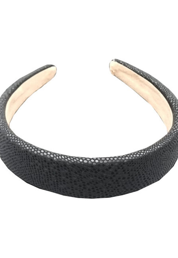 Elegant Diadem Med Diskret Ormmönster