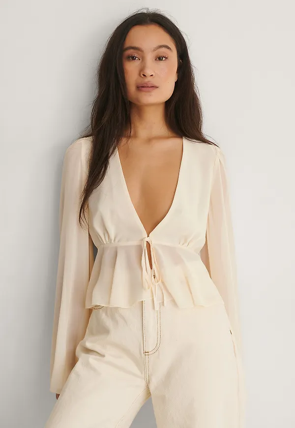 NA-KD Party Recycled Blus Med Knytärm - Offwhite