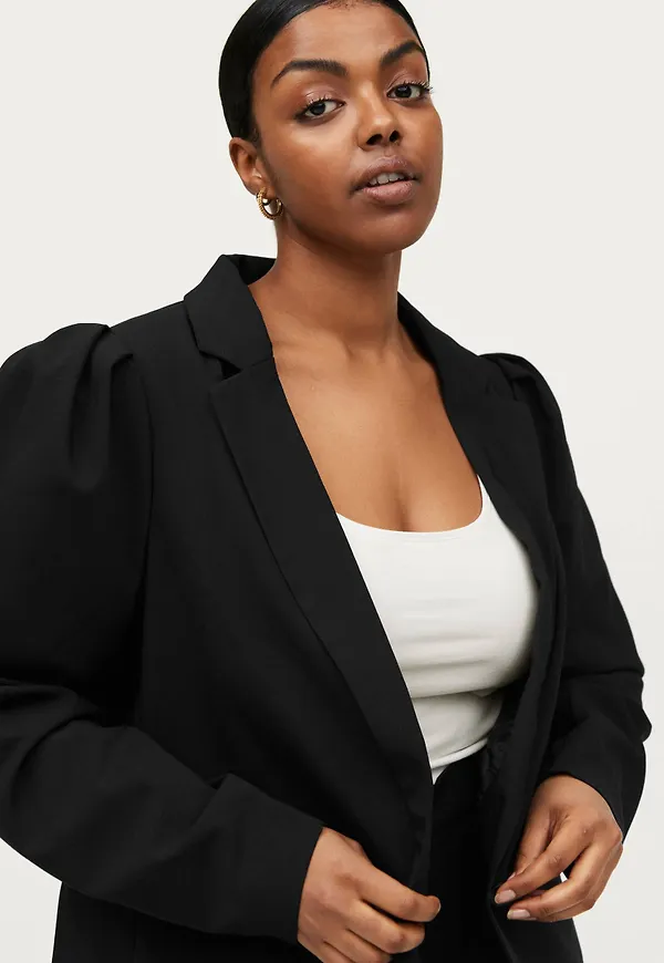Zizzi - Kavaj jMora L/S Crop Blazer - Svart