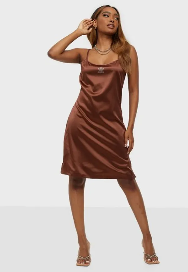 Adidas Originals Dress Fodralklänningar Brown