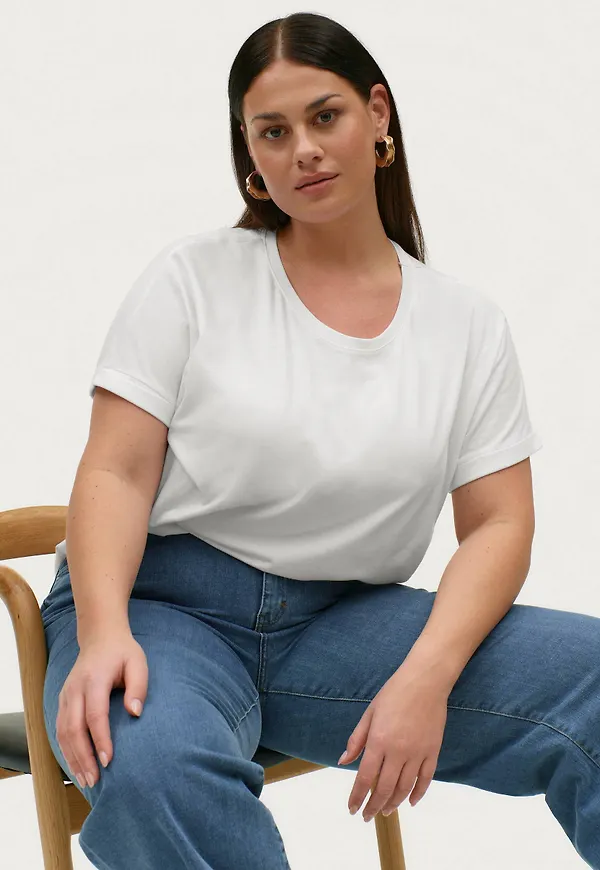 Vila - Topp viDreamers Pure T-shirt Curve - Vit