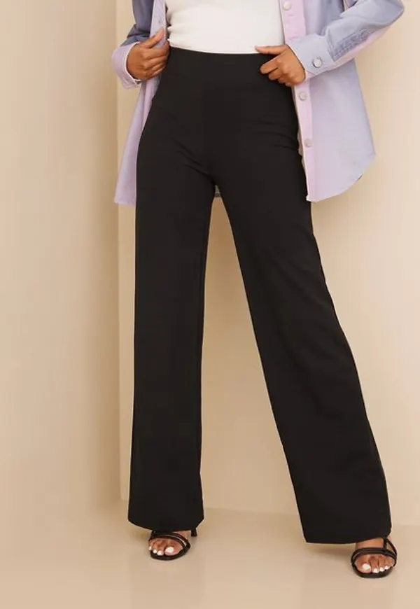 NLY Trend Crepe Straight Pants Byxor