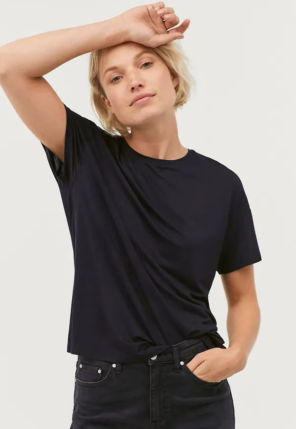 Ellos - Topp Alice Tee - Svart