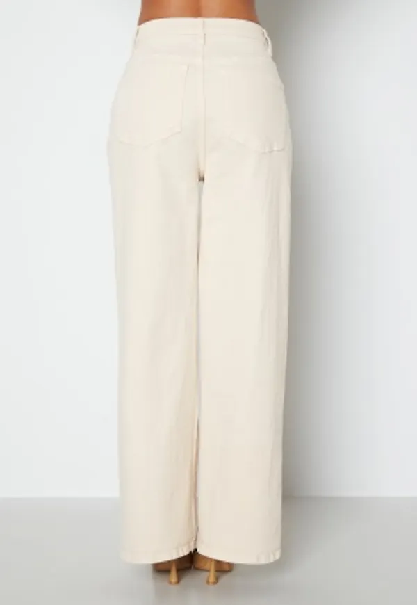 Sisters Point Owi Jeans 103 D. Vanilla S