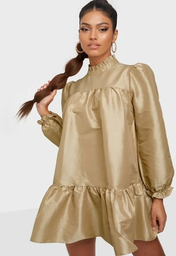 Glamorous Flounce Dress Loose fit