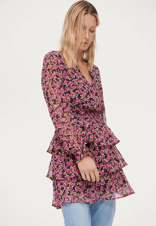 Gina Tricot - Klänning Alexandra Dress - Rosa