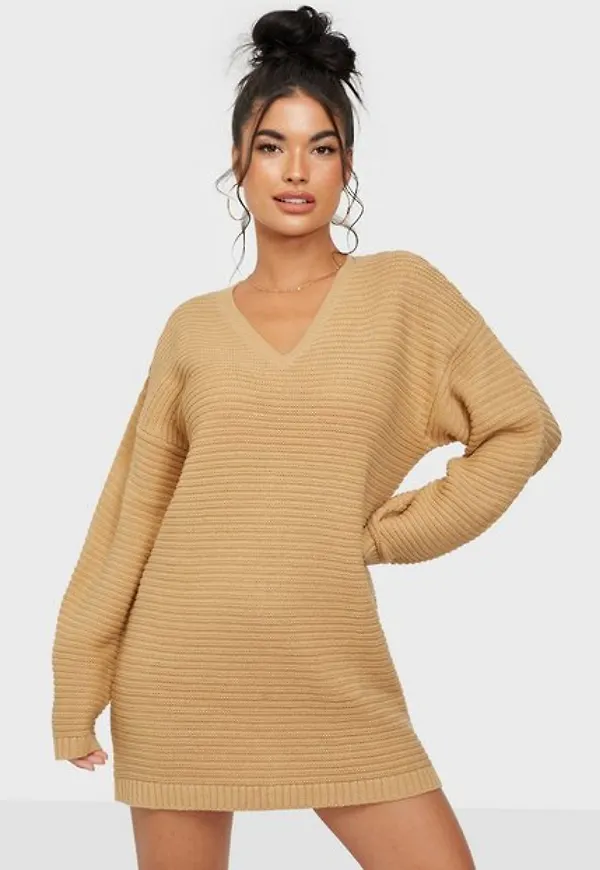Missguided Recycled V Neck Ribbed Dress Byxor Camel