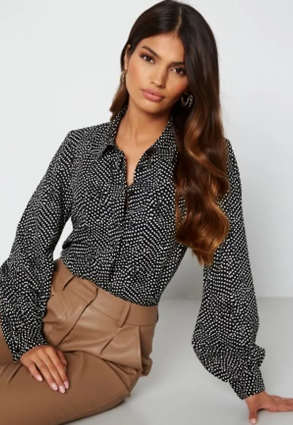 Happy Holly Laura puff sleeve blouse Black / White 48/50
