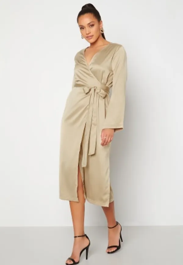 Alexandra Nilsson X Bubbleroom Satin Wrap Midi Dress Dark beige 34