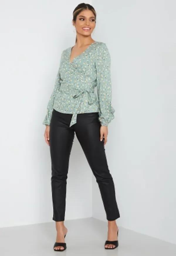 Happy Holly Liria wrap top Dusty green / Patterned 52/54