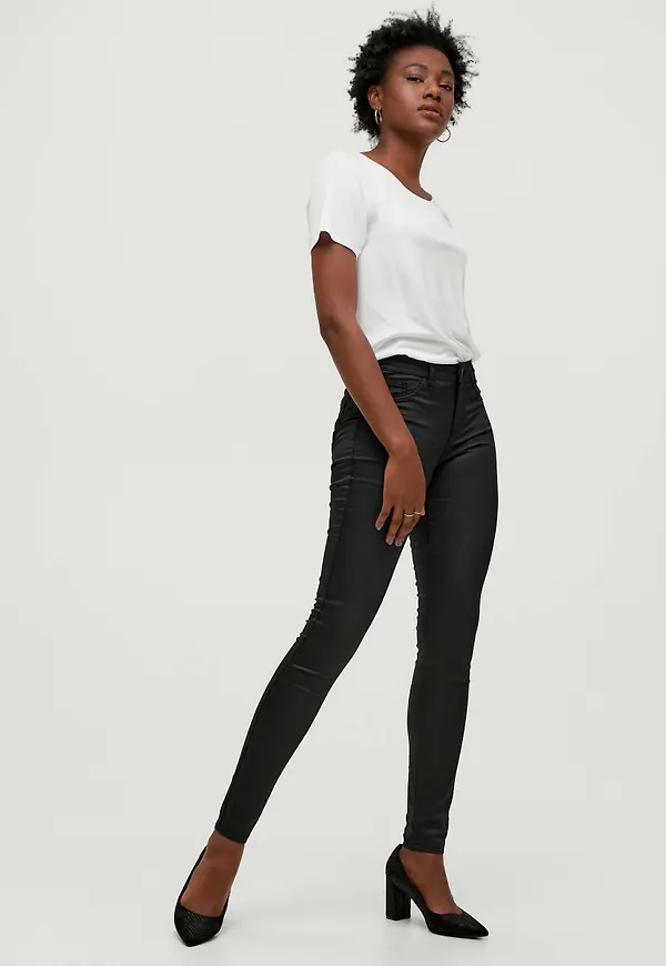 Soaked in Luxury - Jeggings Leia Coated - Svart