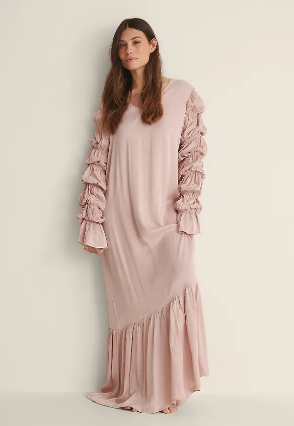 Curated Styles V-ringning Maxiklänning - Pink