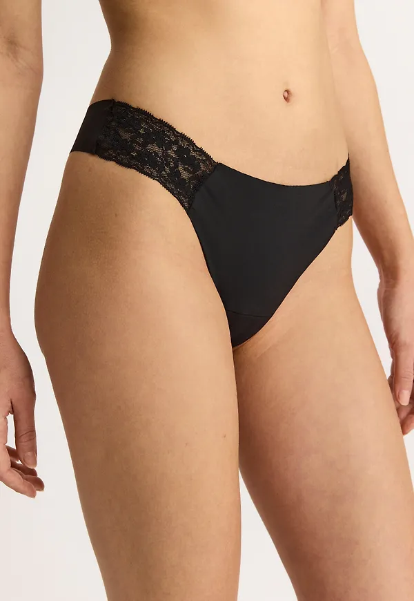 3-pack stringtrosor med spets