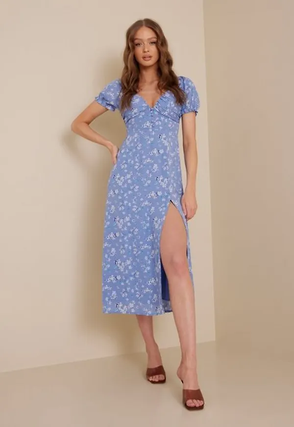 Love Triangle Chelsea S/S Midi Sun Dress Vardagsklänningar