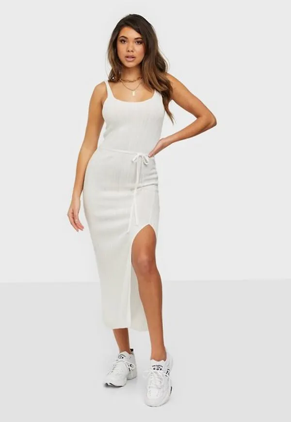 NLY Trend Open Front Knit Dress Fodralklänningar