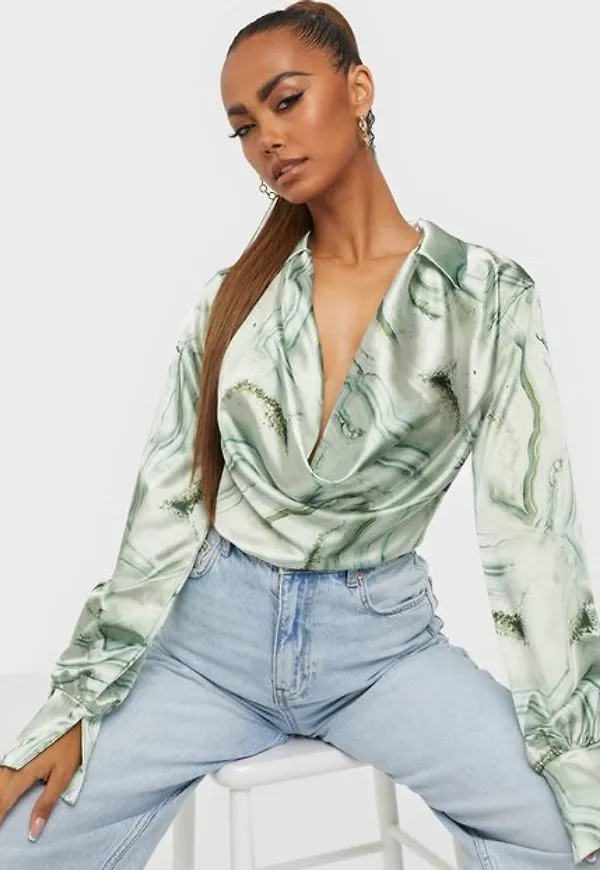 NLY One Print Satin Top Långärmade toppar