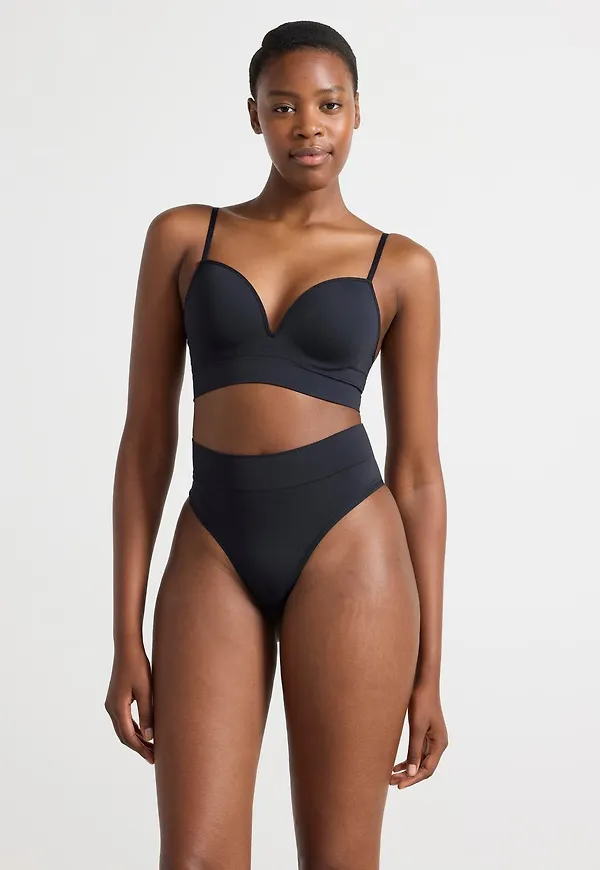 3-pack seamless stringtrosa