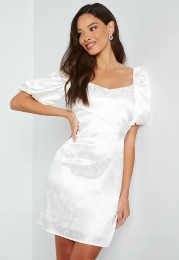 Bubbleroom Occasion Caisa Dress White 46
