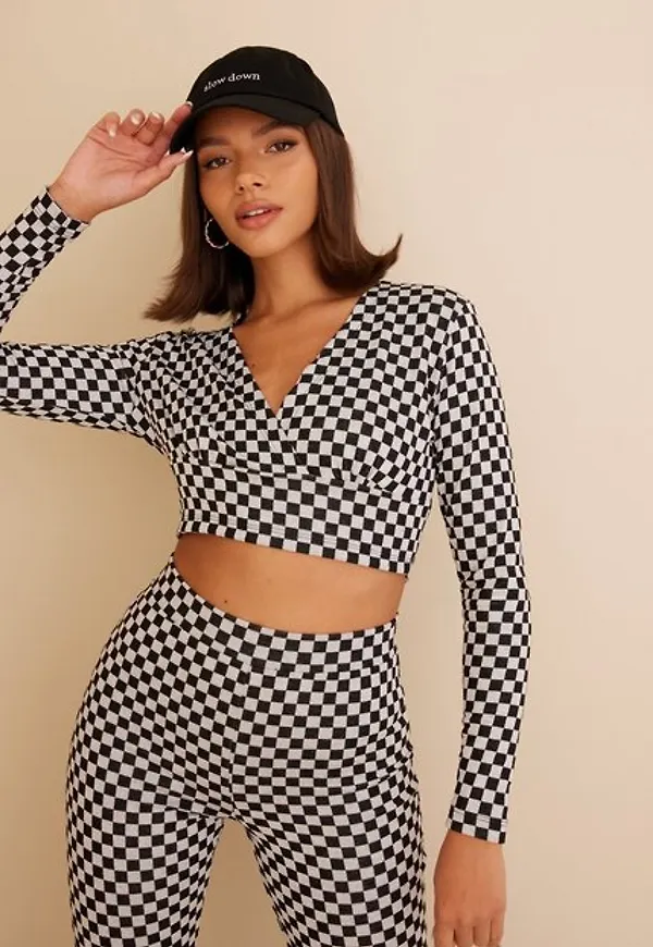 Only Onlamelia L/S V-Neck Cropped Top Cs Crop tops