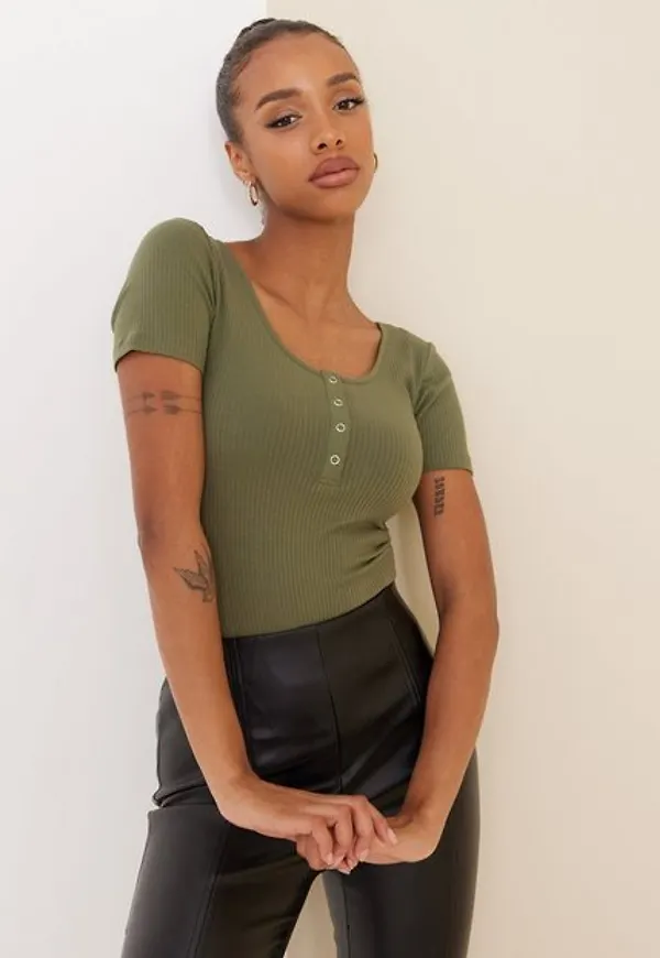 Pieces Pckitte Ss Top Noos Bc T-shirts Deep Lichen Green