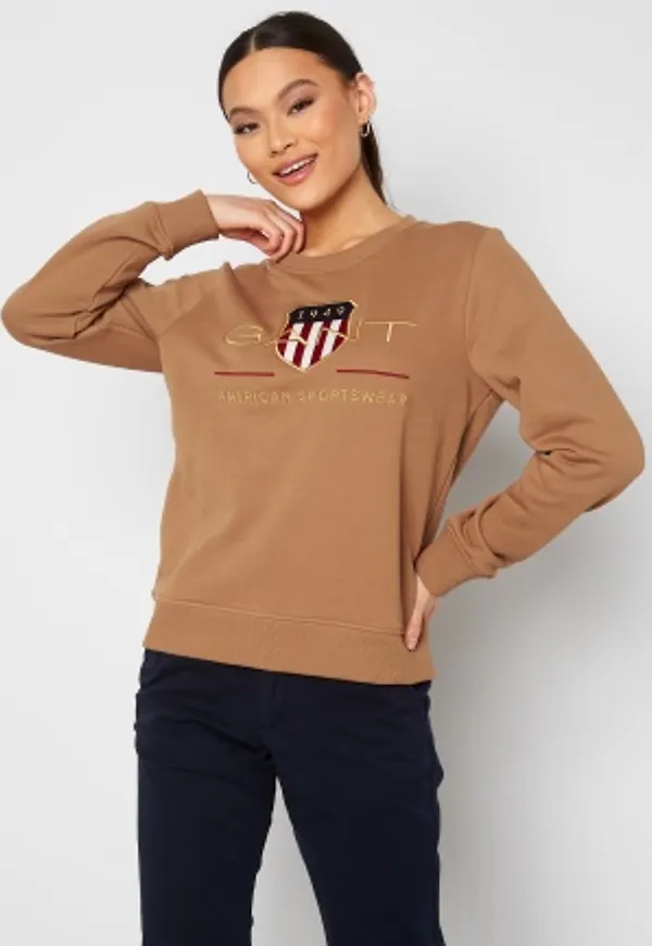 GANT Archive Shield C-Neck Sweat 210 Roasted Walnut XS