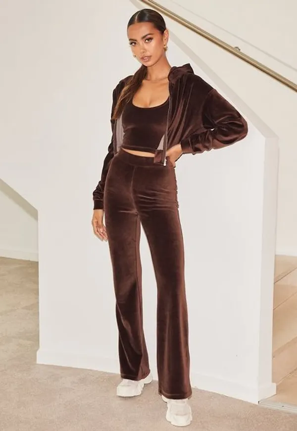 NLY Trend Flirty Velour Pants Mjukisbyxor Brun