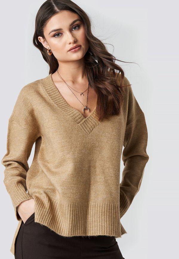 NA-KD Deep V-neck Oversized Sweater - Beige