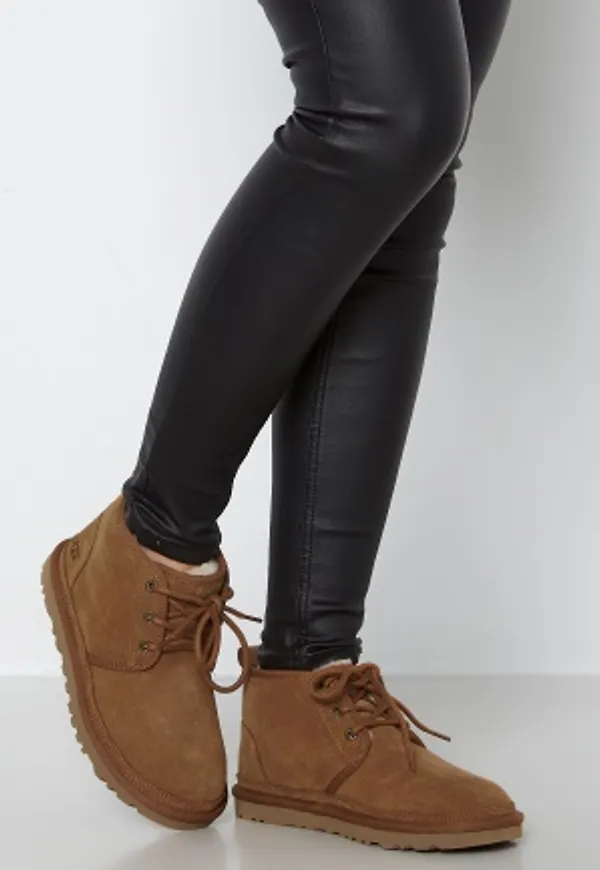 UGG Neumel Chestnut 38