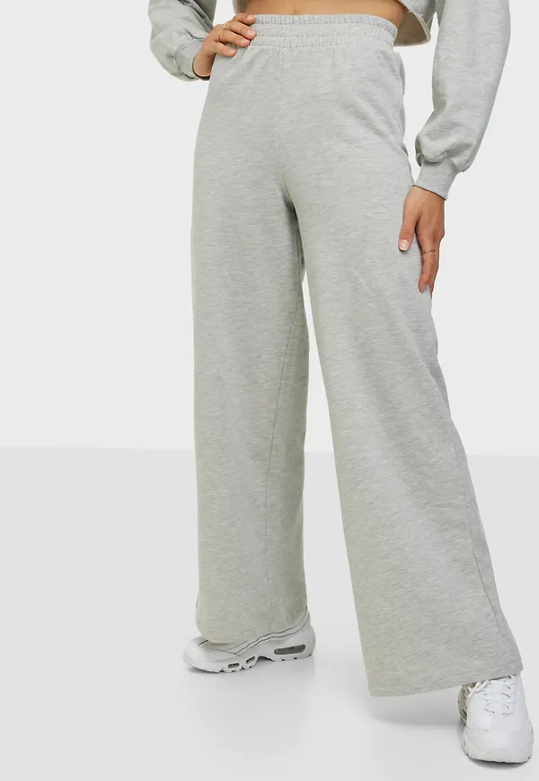 NLY Trend - Mjukisbyxor - Take A Chance Sweat Pants - Byxor & Shorts